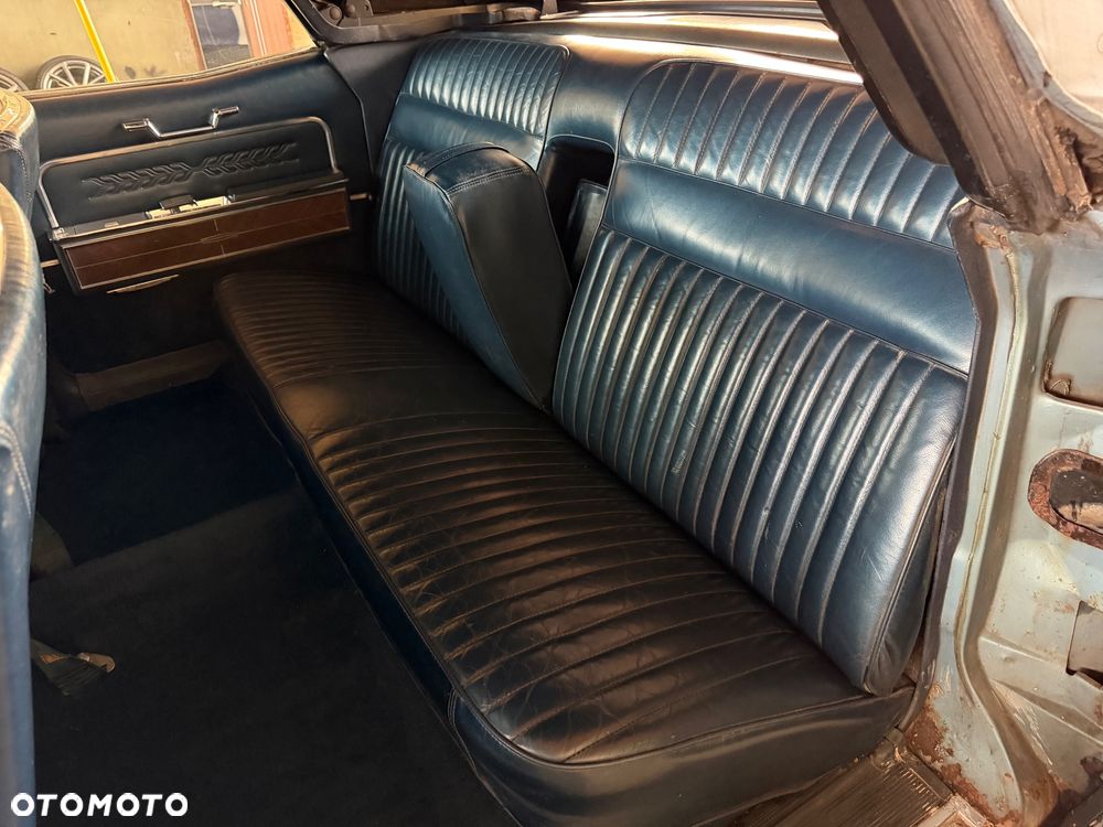 Lincoln Continental - 33