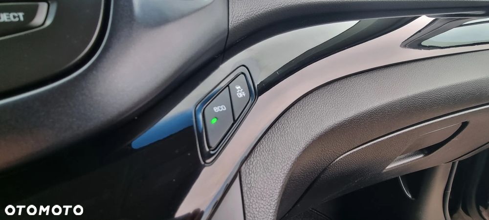Chevrolet Orlando - 23