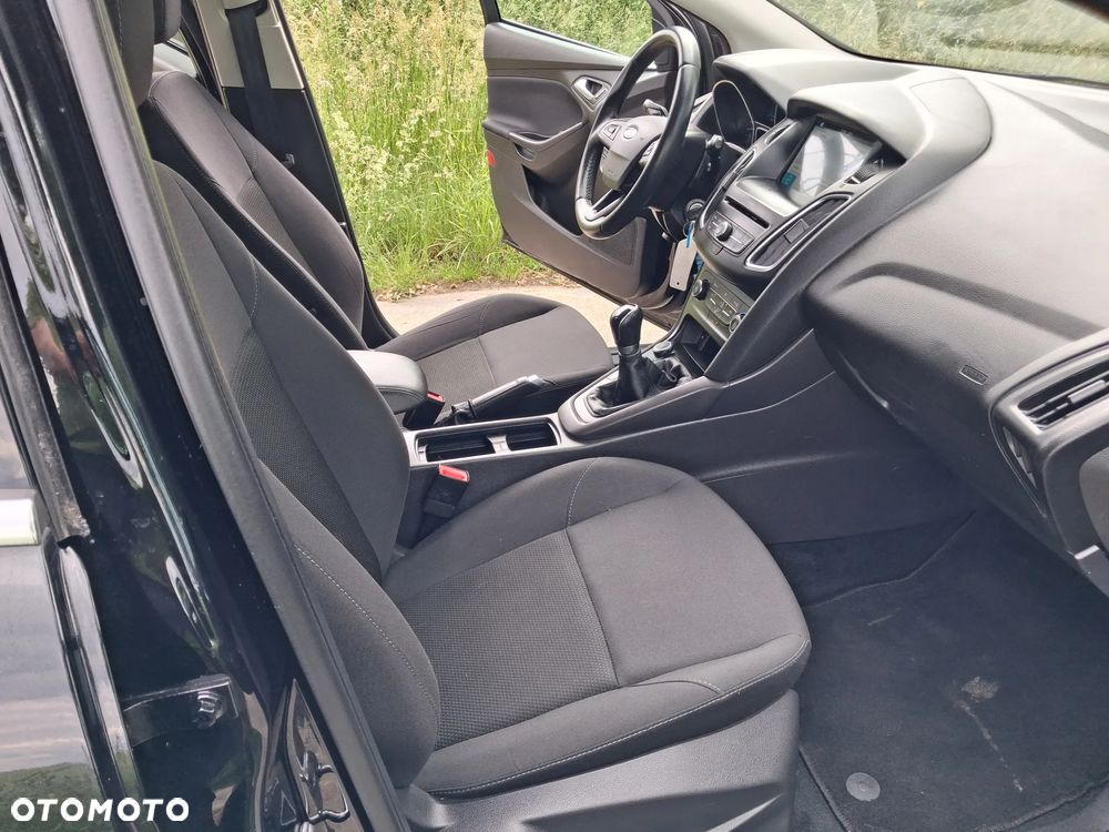 Ford Focus 1.0 EcoBoost Edition - 11