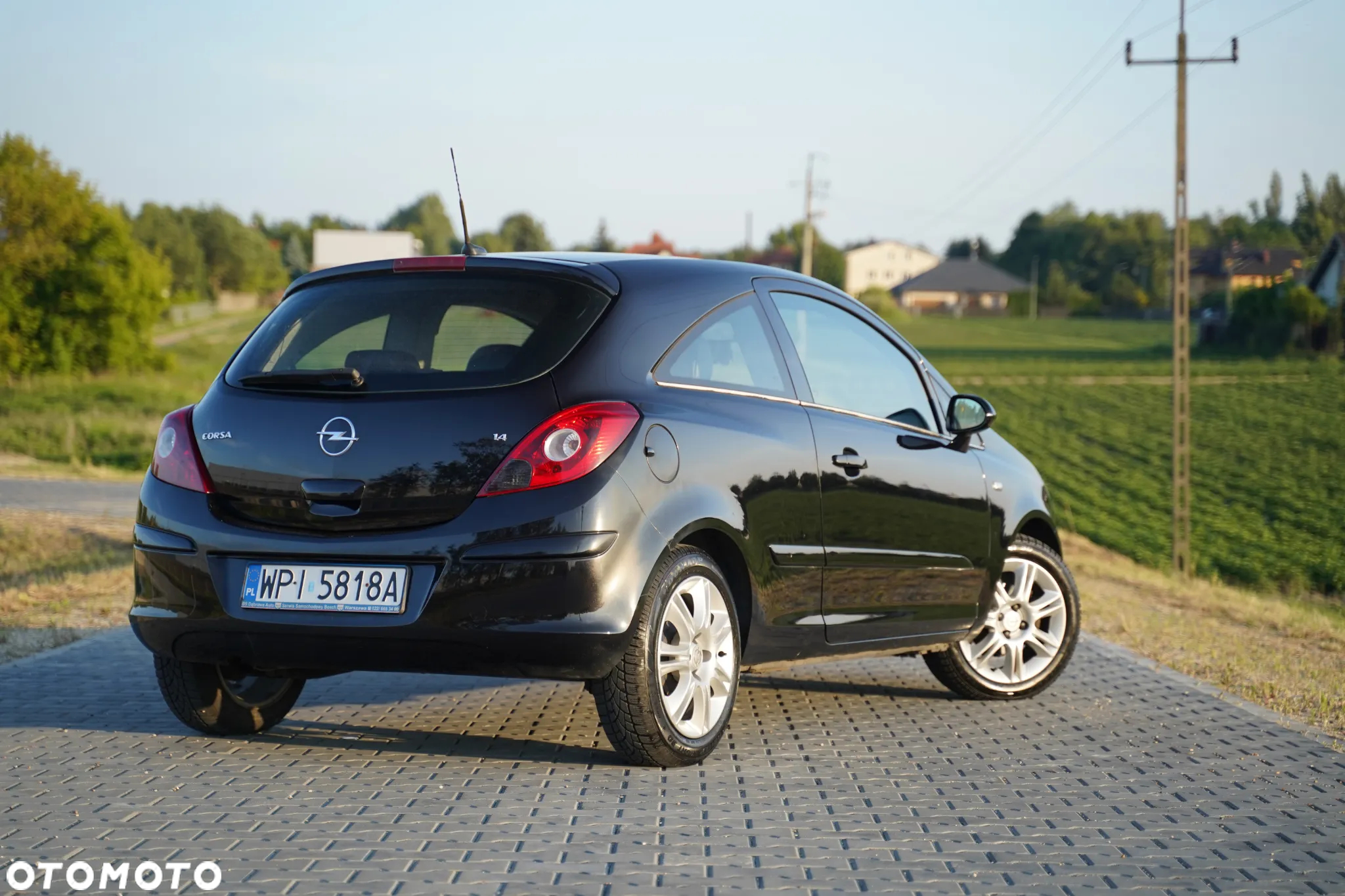 Opel Corsa 1.4 16V Enjoy - 3