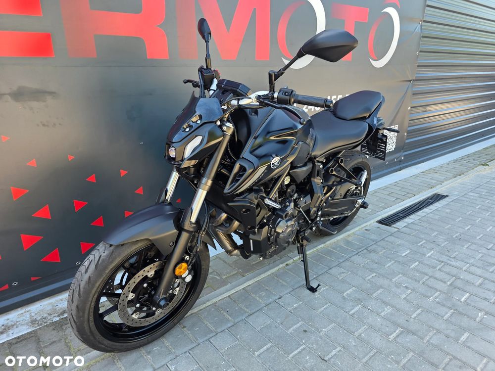 Yamaha MT - 4