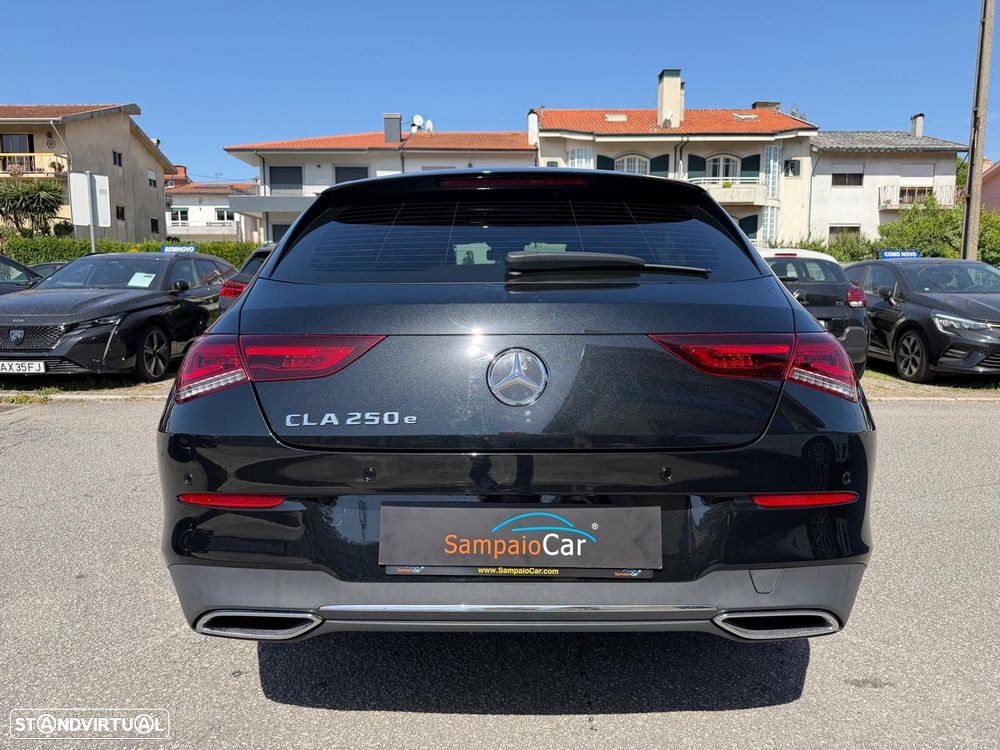 Mercedes-Benz CLA 250 e Shooting Brake Progressive - 13