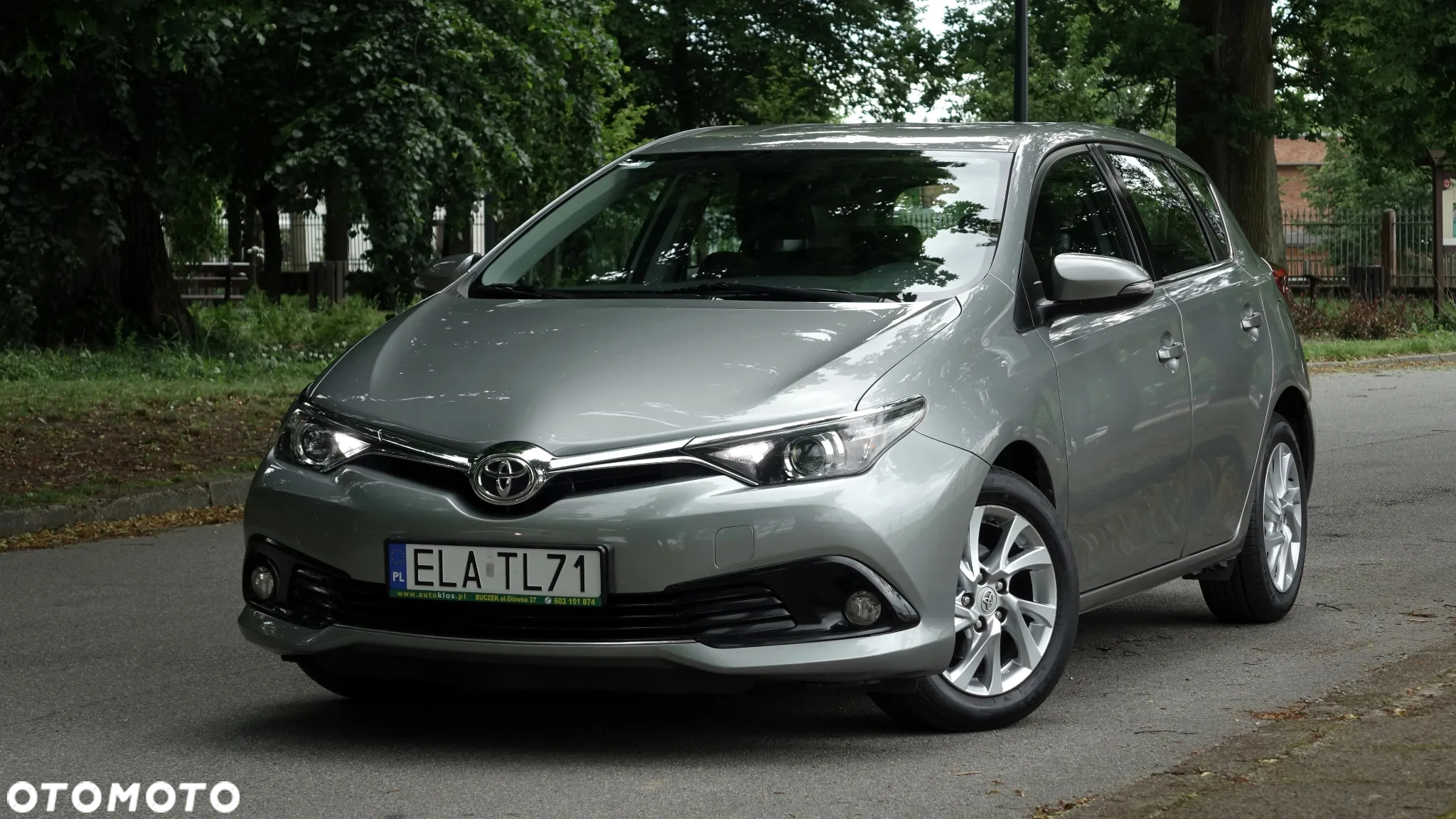 Toyota Auris 1.33 VVT-i Comfort - 23