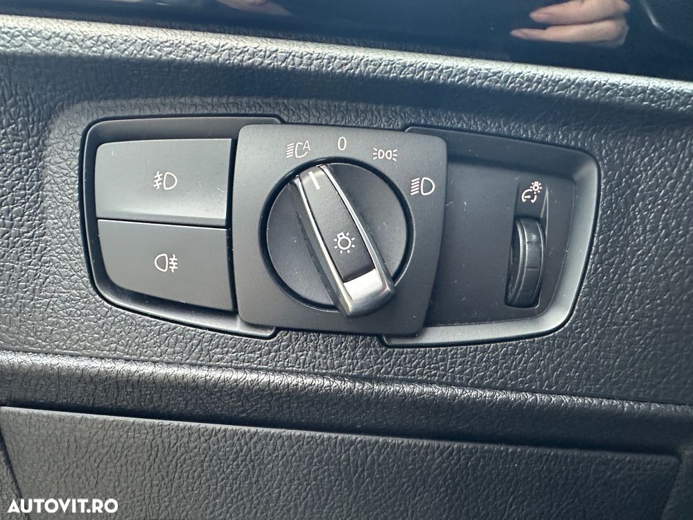 BMW Seria 1 118d Sport Line - 26