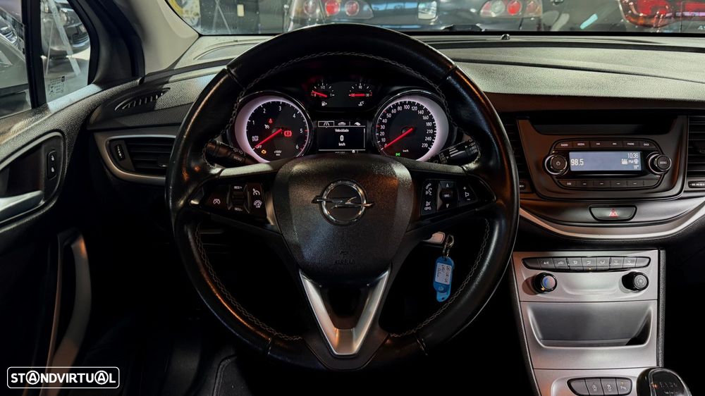 Opel Astra 1.6 CDTI Dynamic S/S - 22