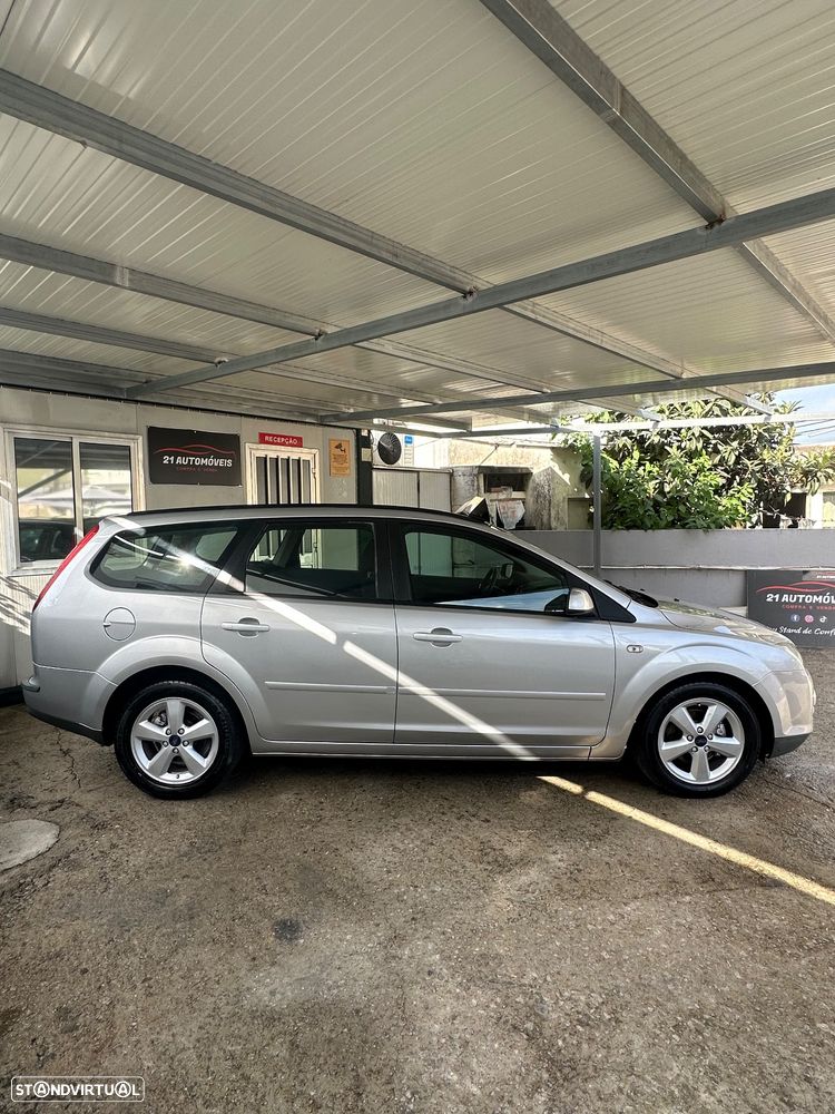 Ford Focus SW 1.4 Zetec - 5