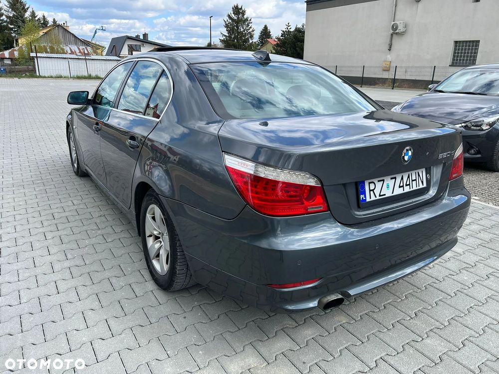BMW Seria 3 320d - 15