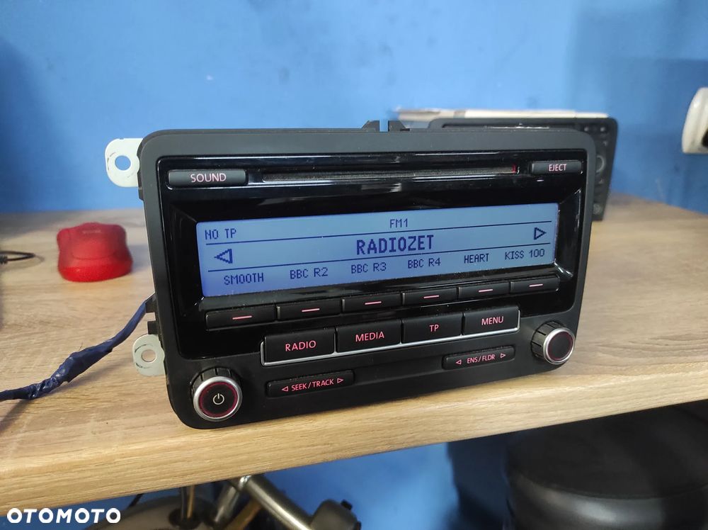 RADIO NAWIGACJA MP3 RCD DAB ROZKODOWANE VW PASSAT B6 B7 GOLF 5 6 PLUS JETTA KOMBI TOURAN CADDY SIROCCO TIGUAN POLO 1K0035186AB WYSYŁKA !!!! - 1