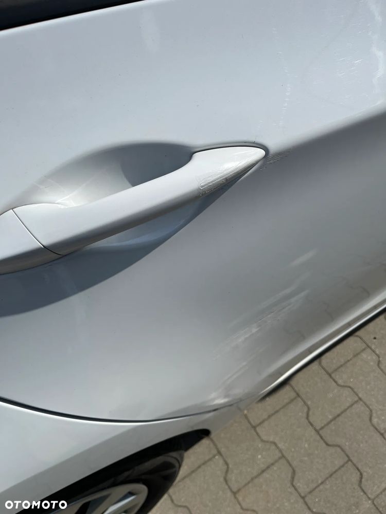 Hyundai i30 1.6 GDI Comfort - 9