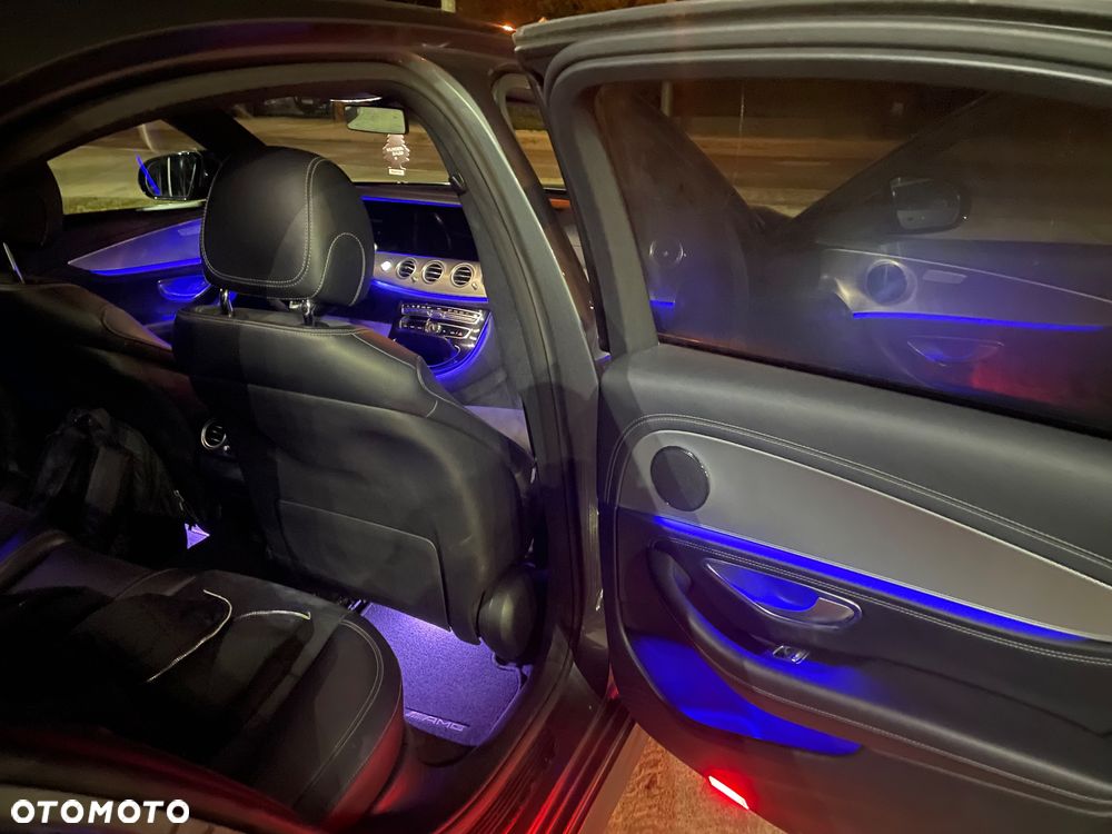 Mercedes-Benz Klasa E 220 d 9G-TRONIC AMG Line - 13