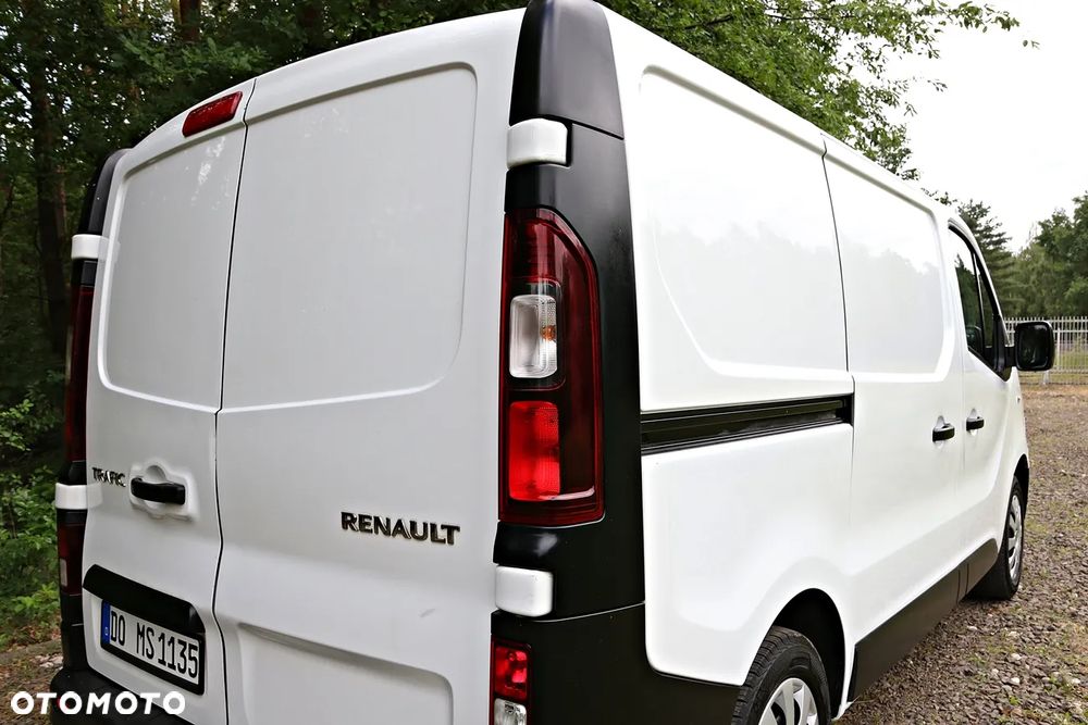 Renault Trafic - 22