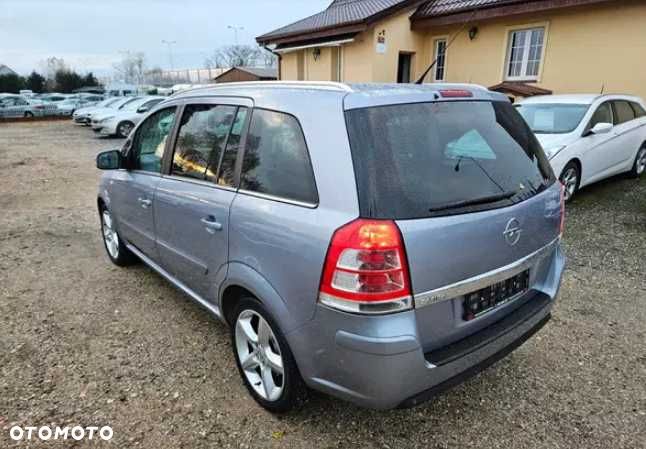 Opel Zafira - 3