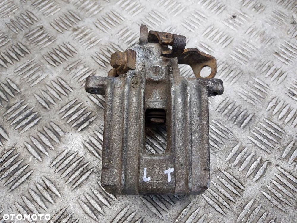 ZACISK HAMULCOWY LEWY TYŁ GOLF IV GOLF IV BORA I OCTAVIA I A3 8L LEON I - 1