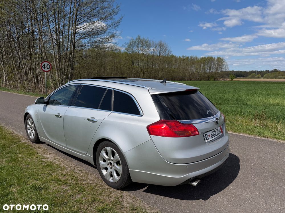 Opel Insignia 2.8 V6 Turbo 4x4 Cosmo - 3