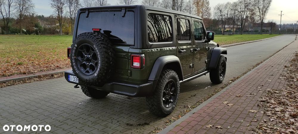 Jeep Wrangler - 4