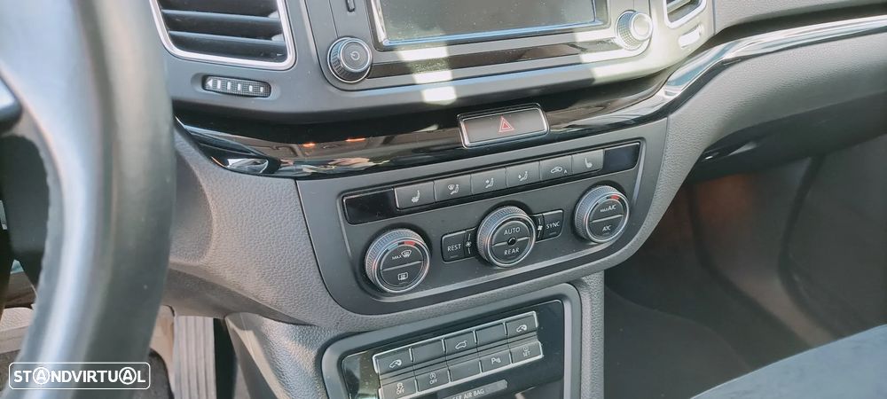 VW Sharan 2.0 TDI Highline - 3