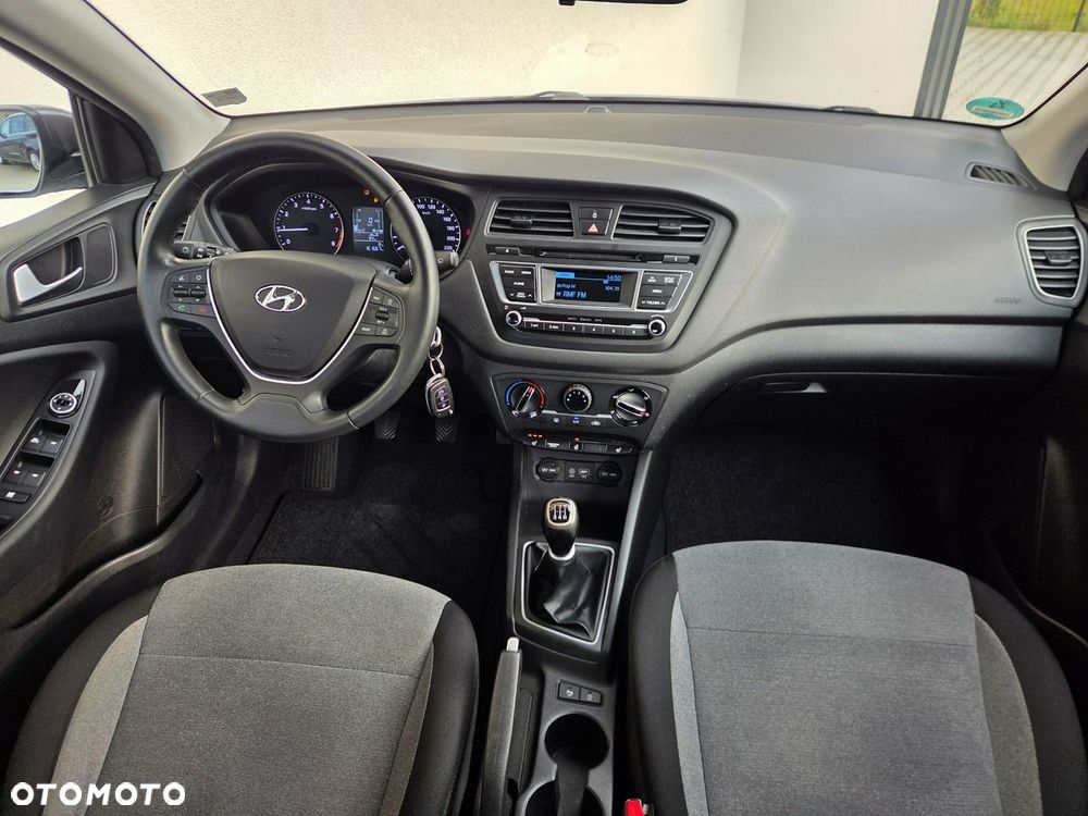 Hyundai i20 - 9