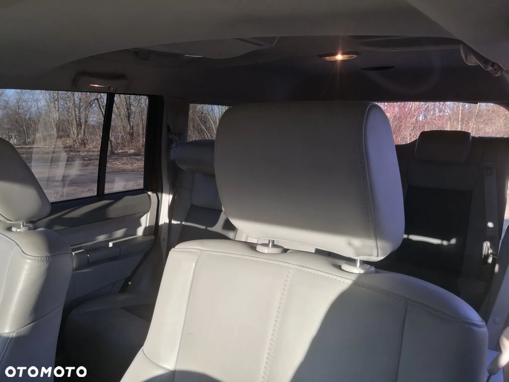 Jeep Commander 4.7 Automatik - 18
