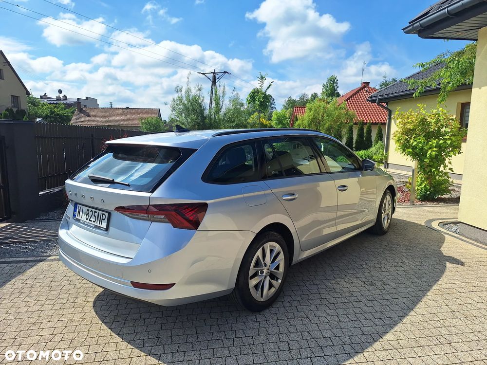 Skoda Octavia 1.5 TSI ACT Ambition - 9