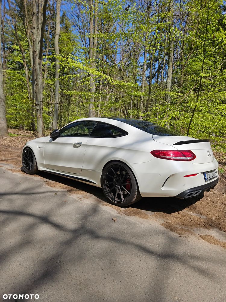 Mercedes-Benz Klasa C AMG 63 S AMG Speedshift 7G-MCT - 11