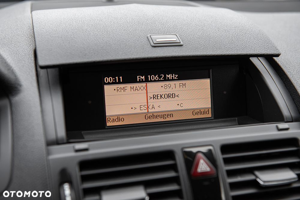 Mercedes-Benz Klasa C 200 CDI DPF Avantgarde - 20