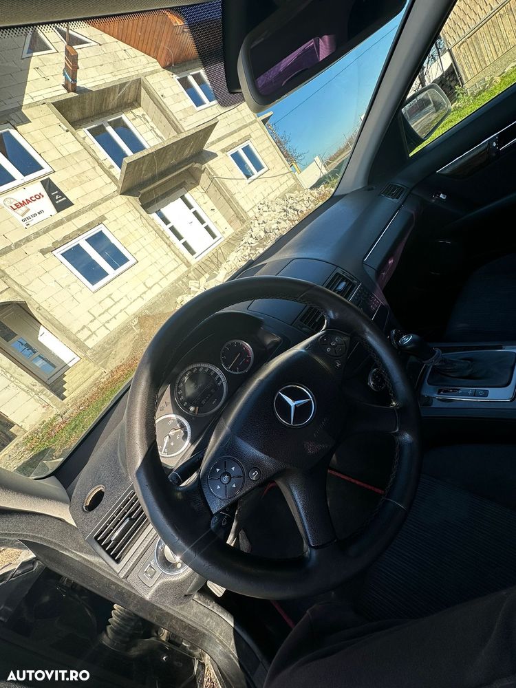 Mercedes-Benz C 220 T CDI DPF Automatik Elegance - 9