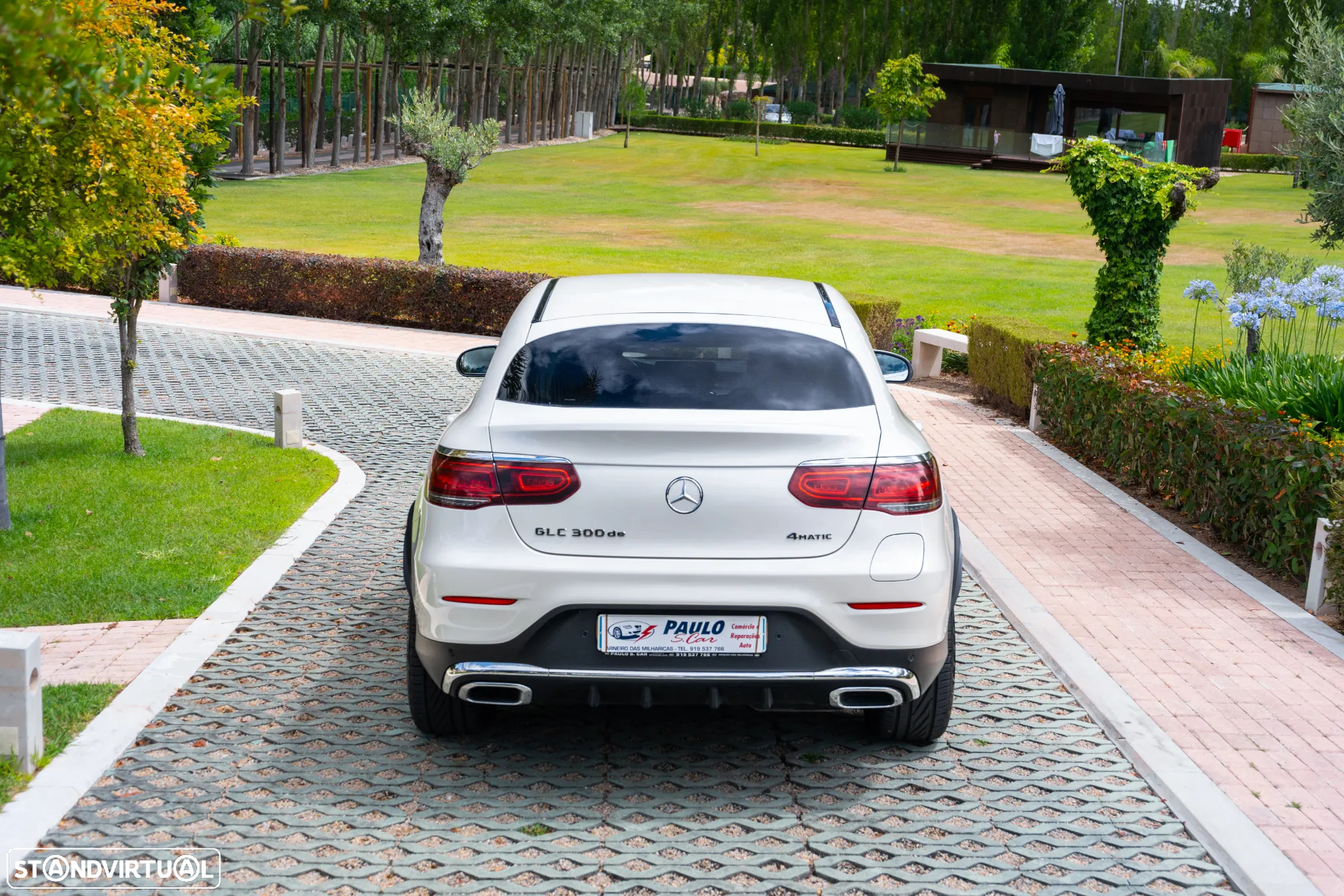 Mercedes-Benz GLC 300 Coupe de 4Matic - 11