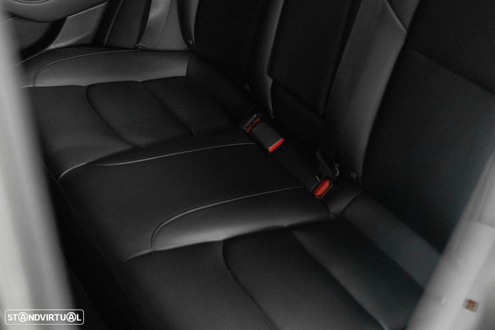 Tesla Model 3 Standard Range Plus RWD - 31