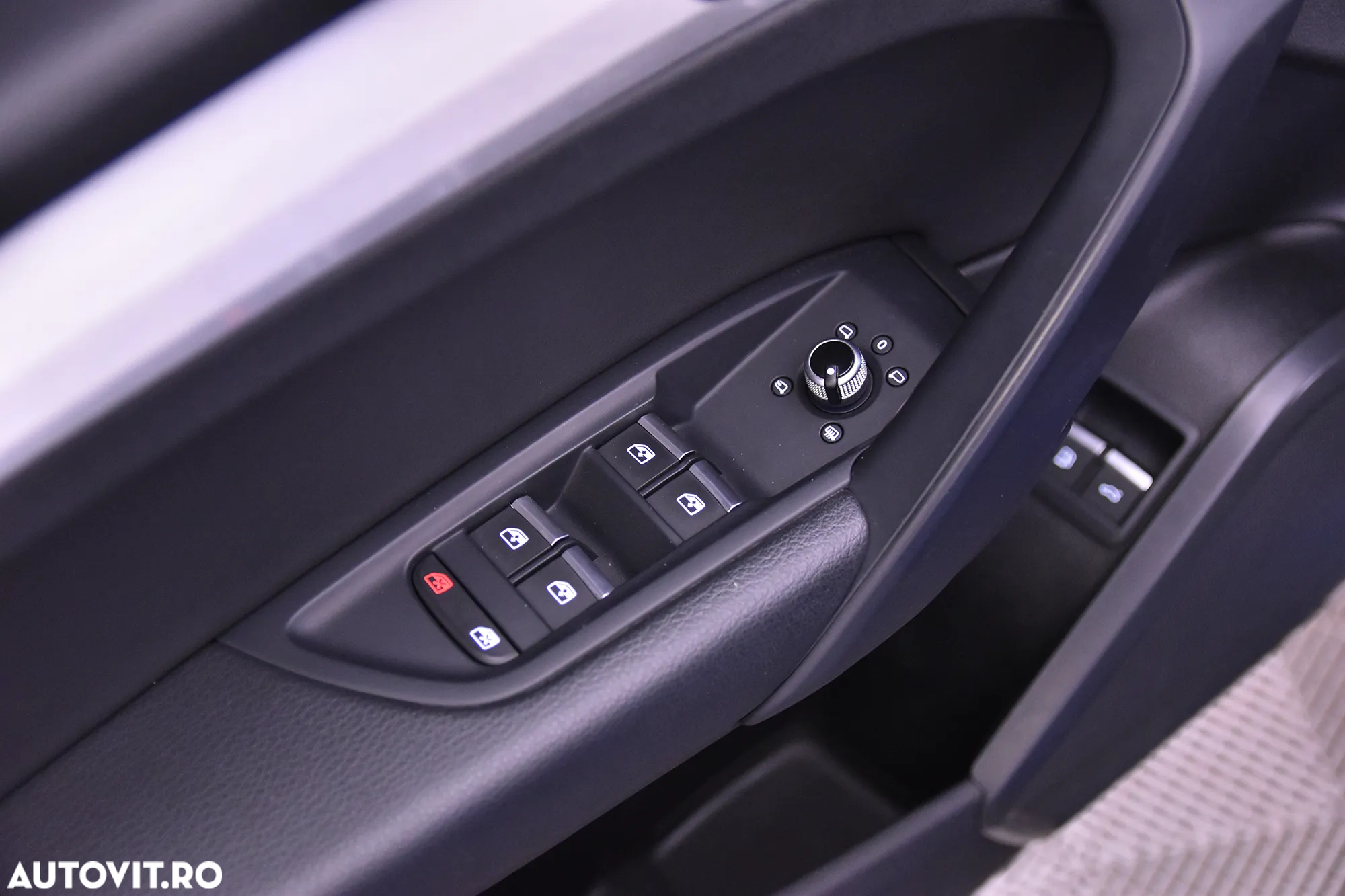 Audi Q5 55 TFSI e quattro S tronic - 14