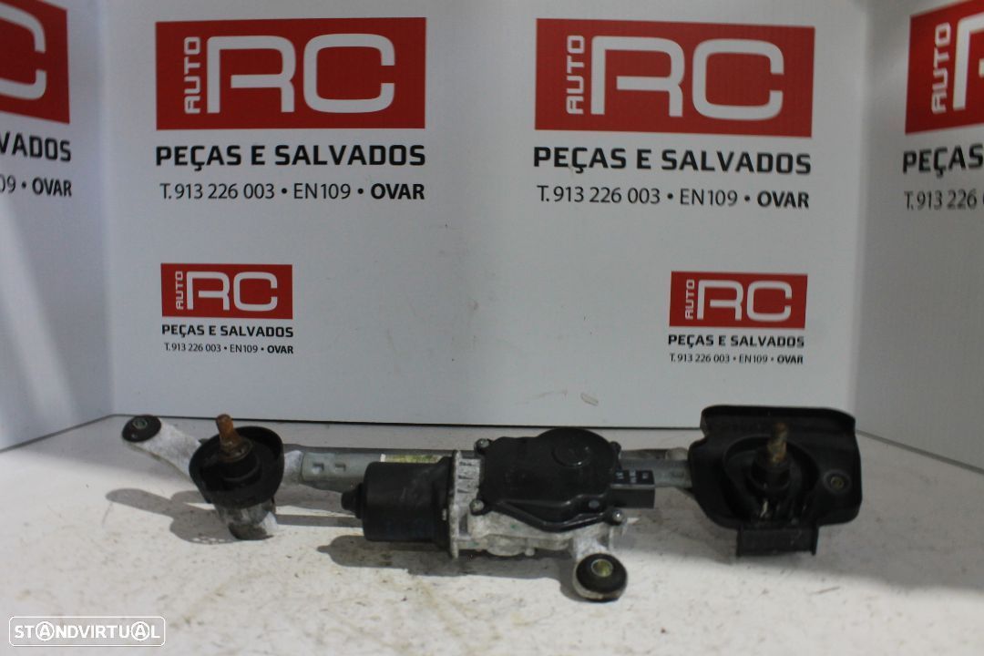 Limpa Para Brisas Nissan Micra - 1
