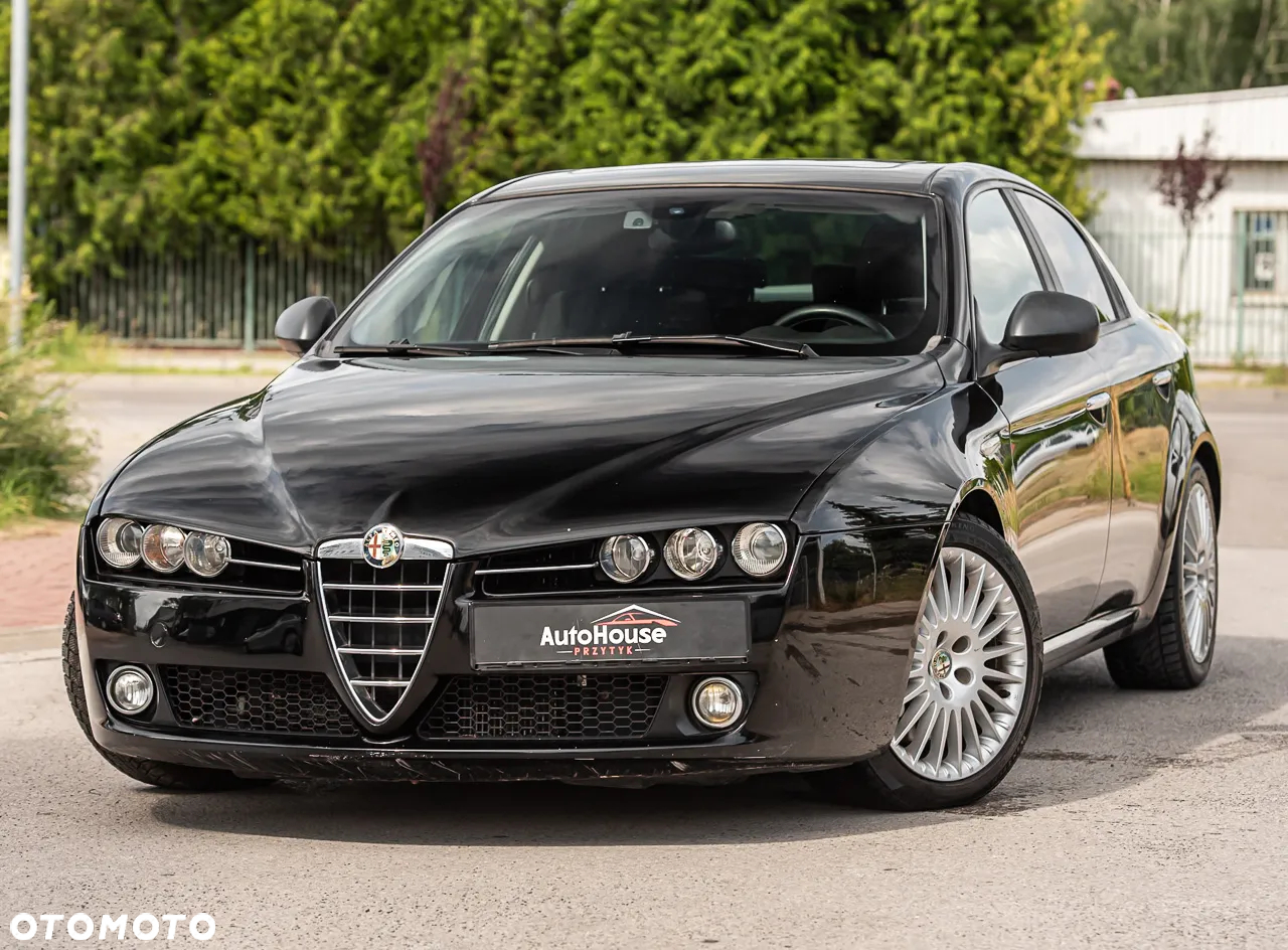 Alfa Romeo 159 - 2