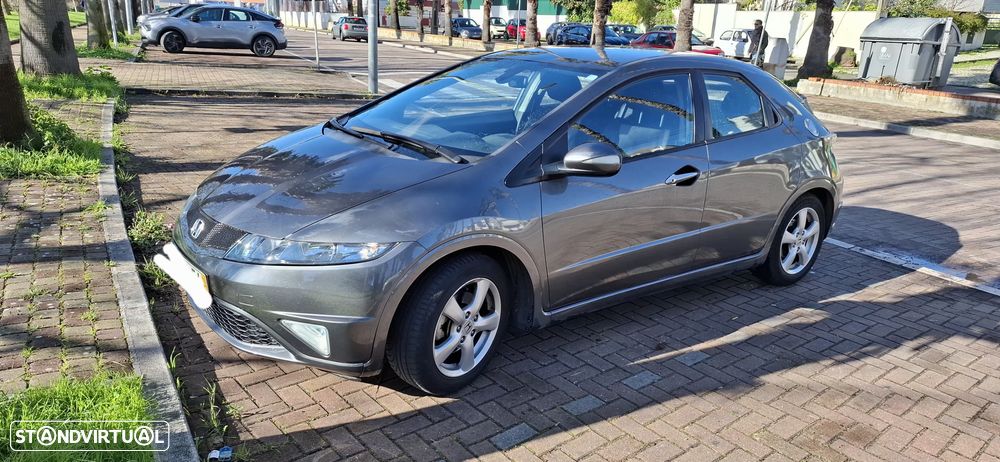 Honda Civic 1.4 i-VTEC Elegance - 5