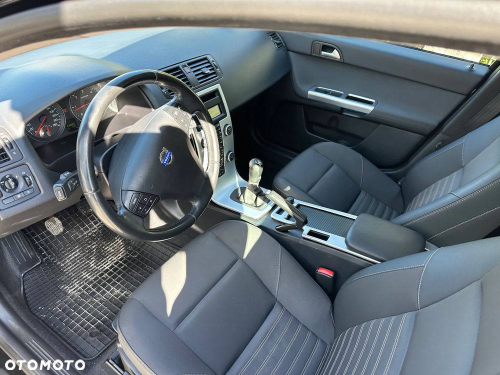 Volvo V50 DPF D2 Momentum - 15