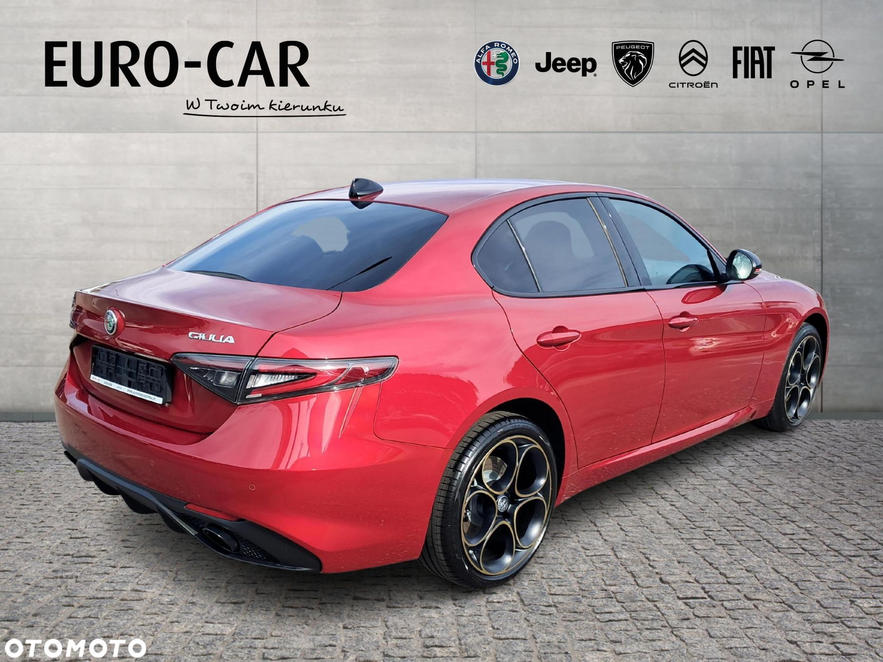 Alfa Romeo Giulia - 5