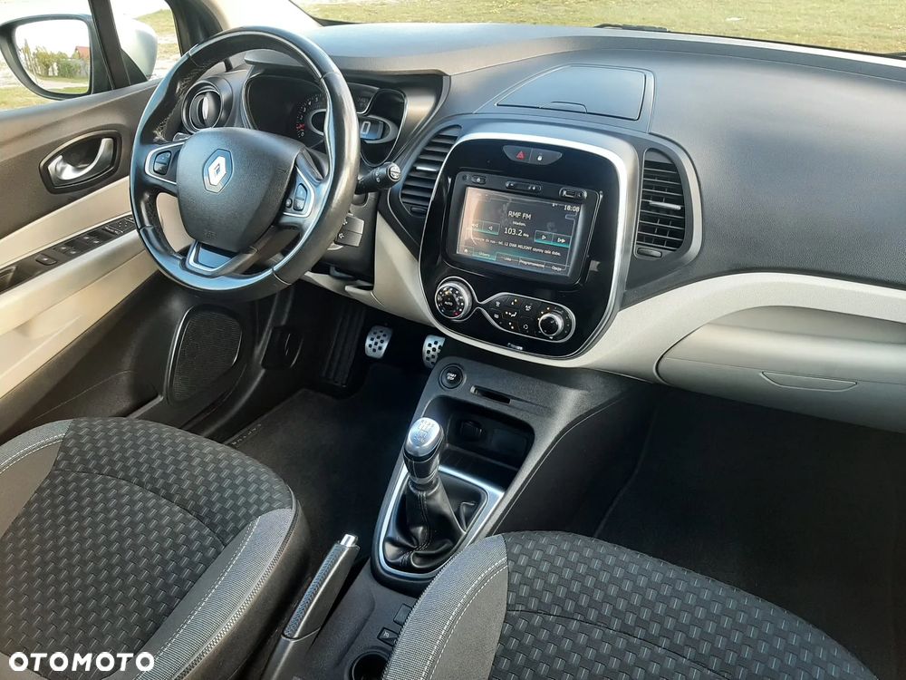 Renault Captur ENERGY TCe 120 Experience - 19