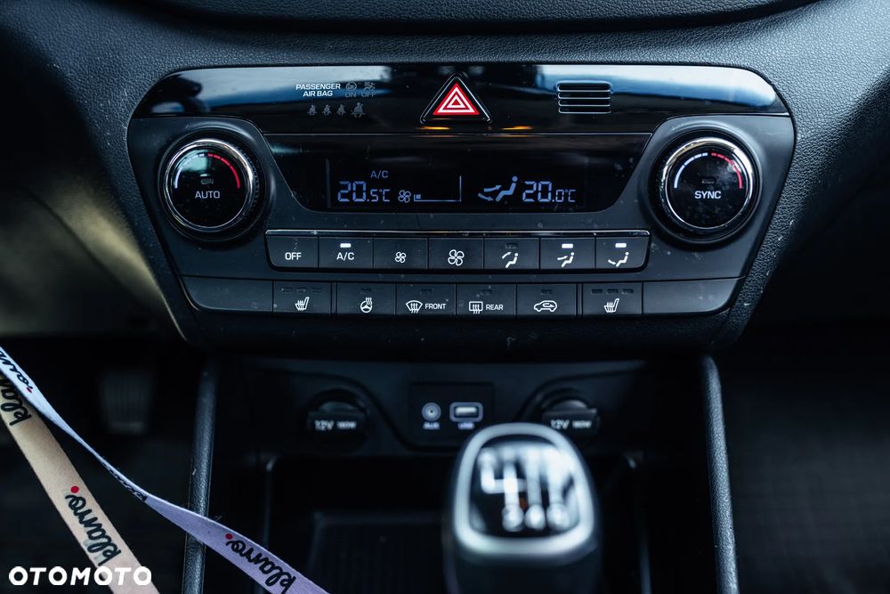 Hyundai Tucson 1.6 GDi 2WD Select - 23
