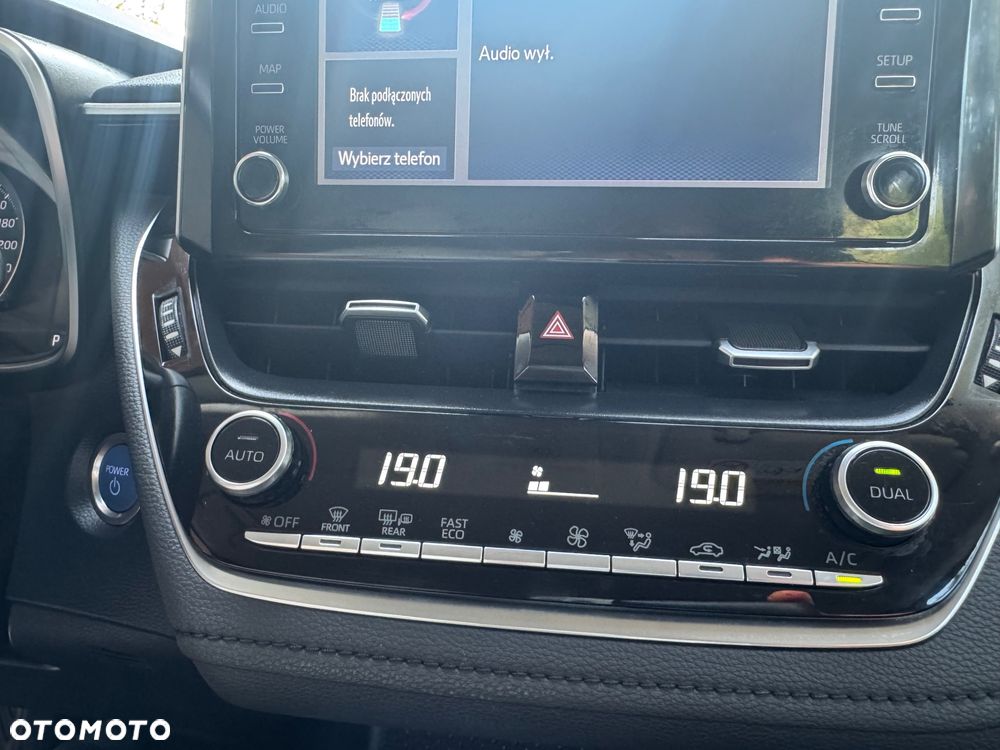 Toyota Corolla 1.8 Hybrid Comfort - 11