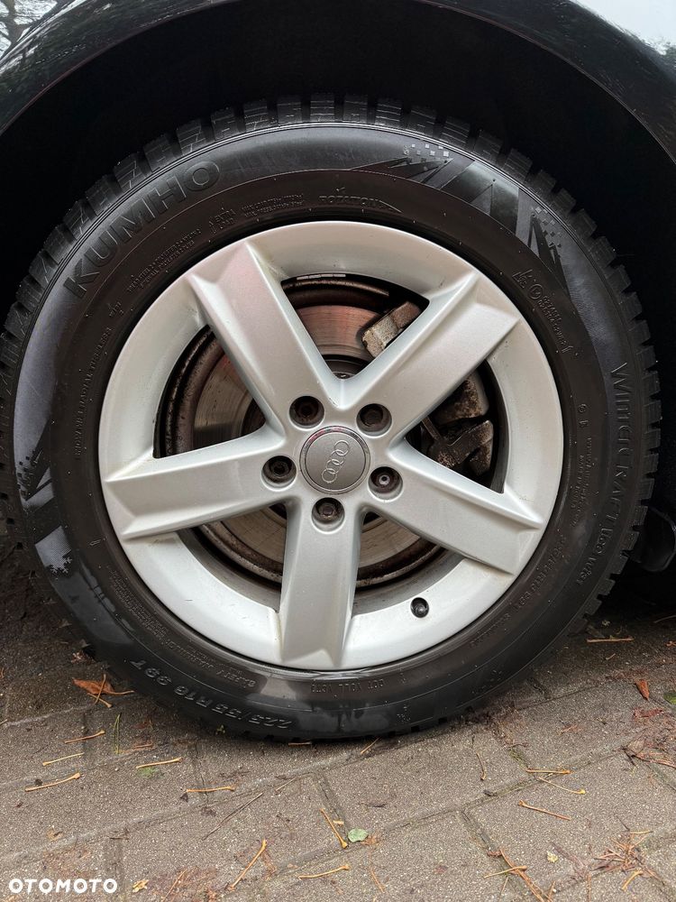 Audi A4 Limousine - 11