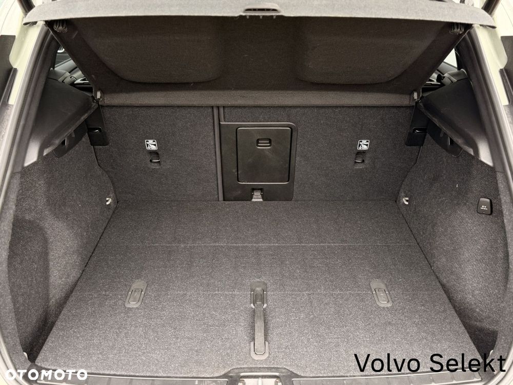 Volvo XC 40 - 21