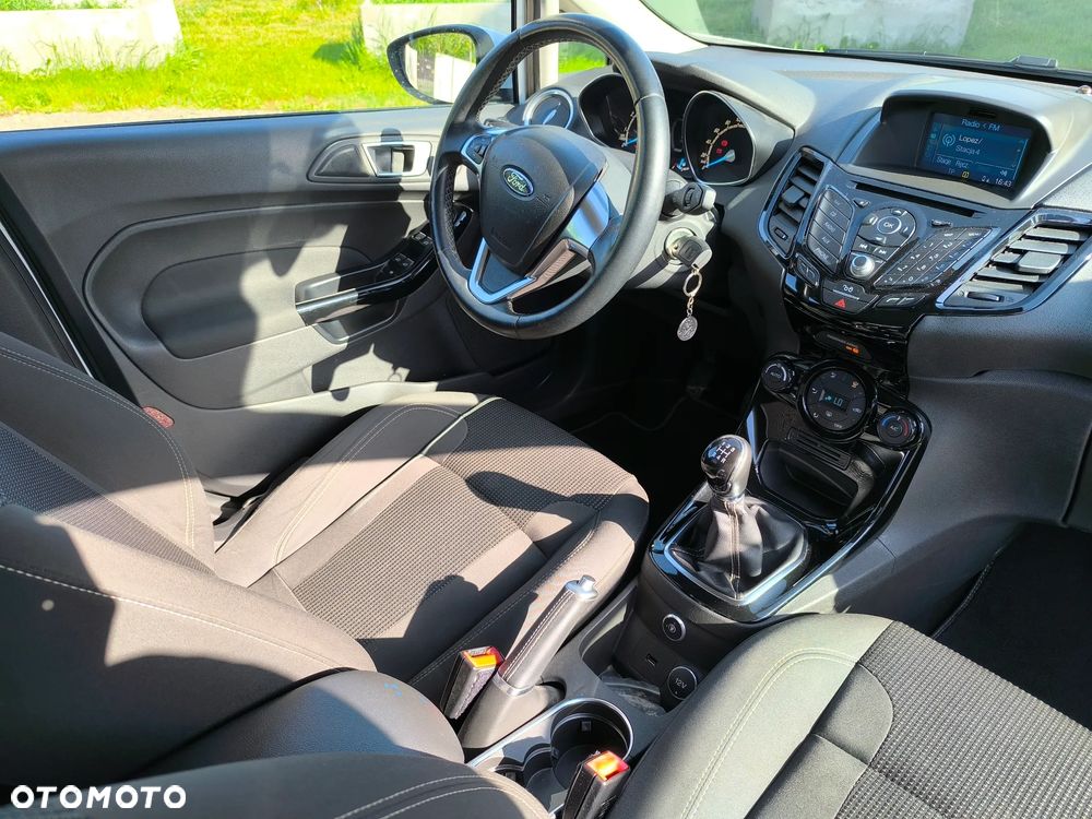 Ford Fiesta - 9