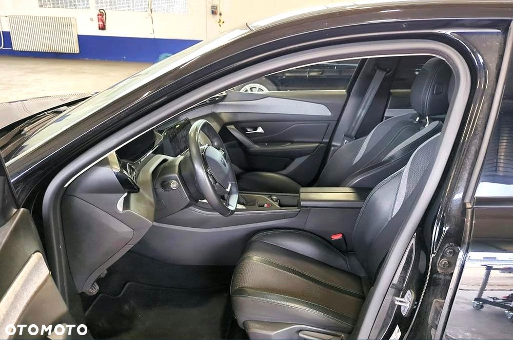 Peugeot 308 1.5 BlueHDi Allure S&S - 5
