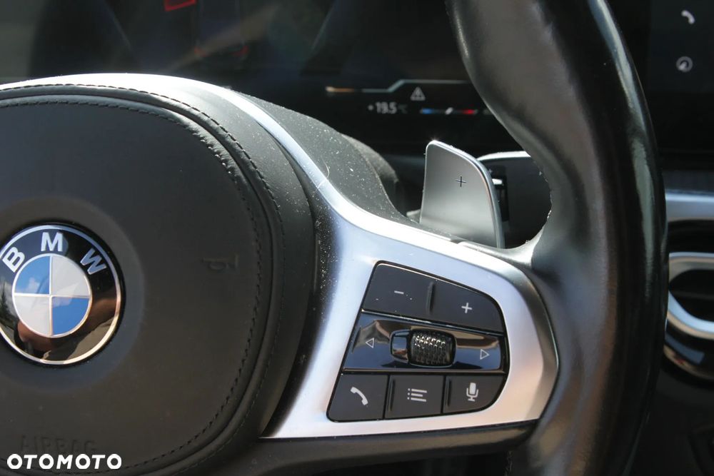 BMW Seria 3 M340i xDrive mHEV sport - 14