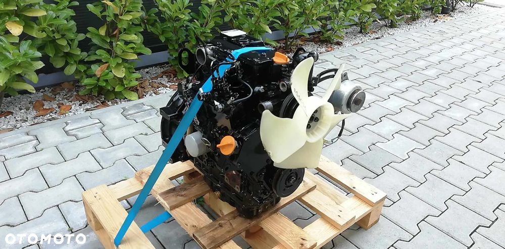 SILNIK YANMAR 3TNV70 15,5 KW 8943 zł netto - 1