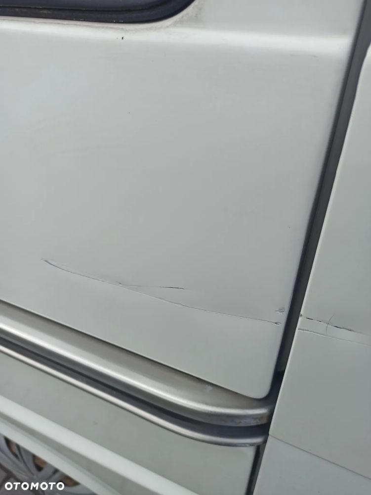 Volkswagen Transporter - 15