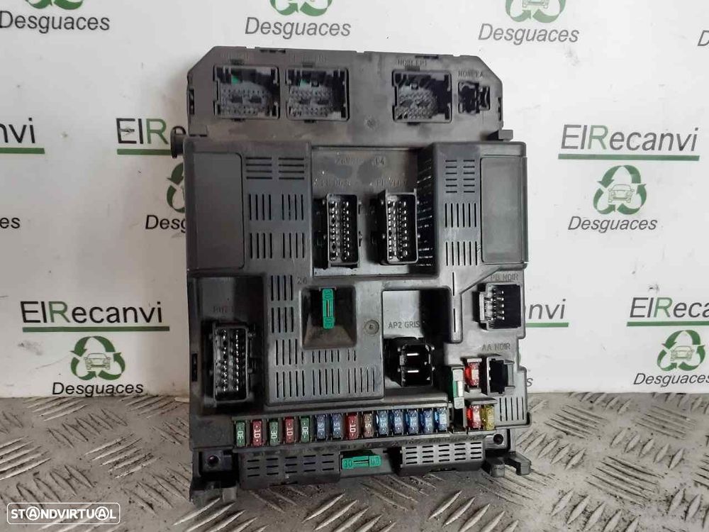 CAIXA RELÉS / FUSÍVEIS PEUGEOT 307 2002 -9644098280 - 2