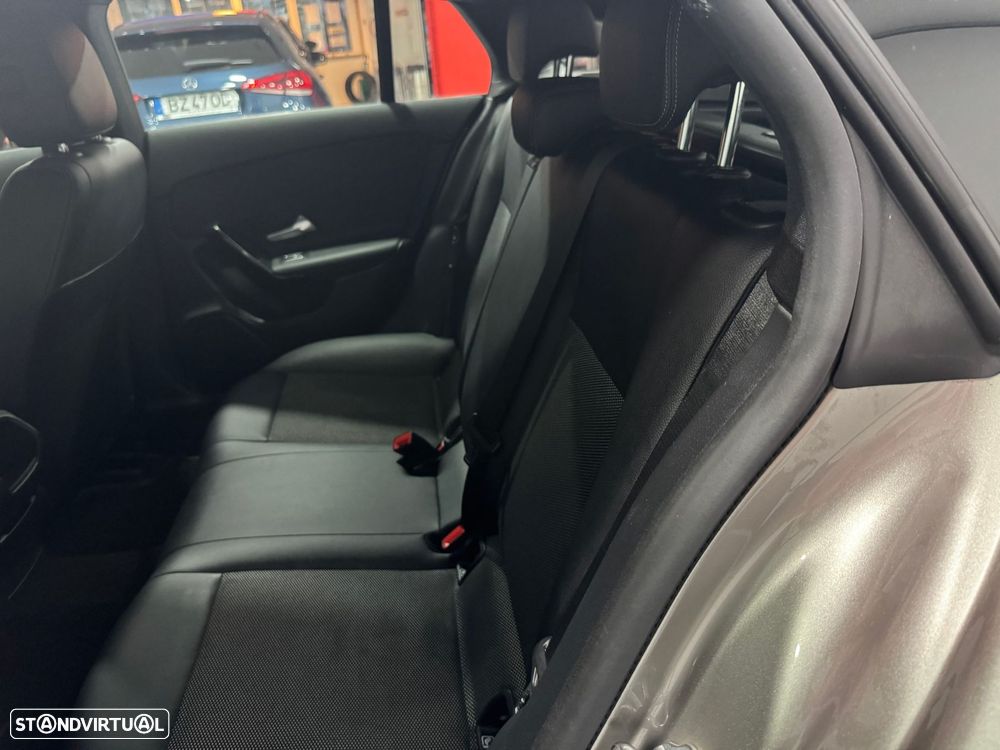 Mercedes-Benz CLA 180 d Shooting Brake Progressive - 45