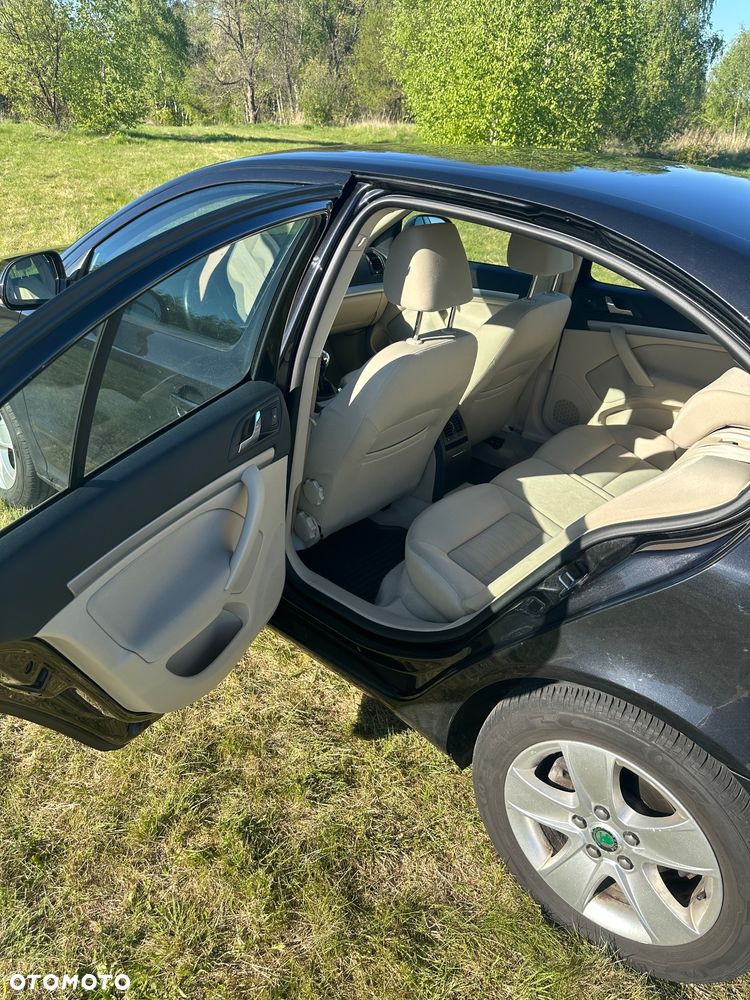 Skoda Octavia 1.4 TSI Classic - 9