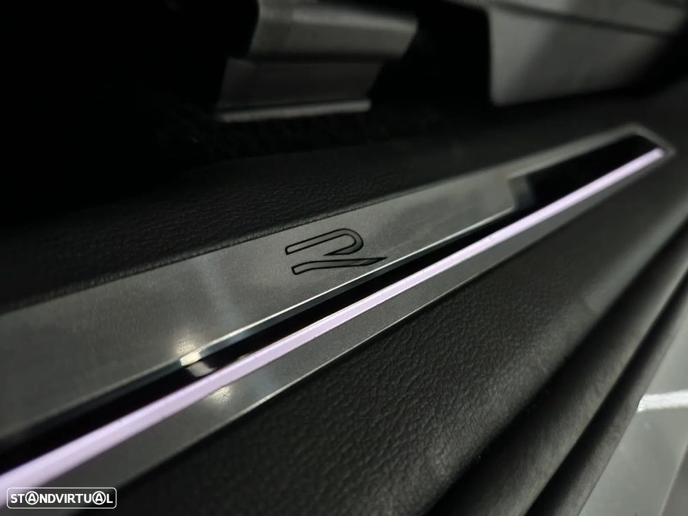 VW Tiguan 1.4 TSI eHybrid R-Line DSG - 11