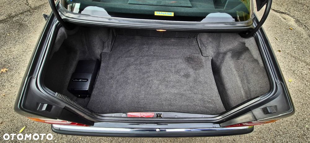 Mercedes-Benz W124 (1984-1993) - 32