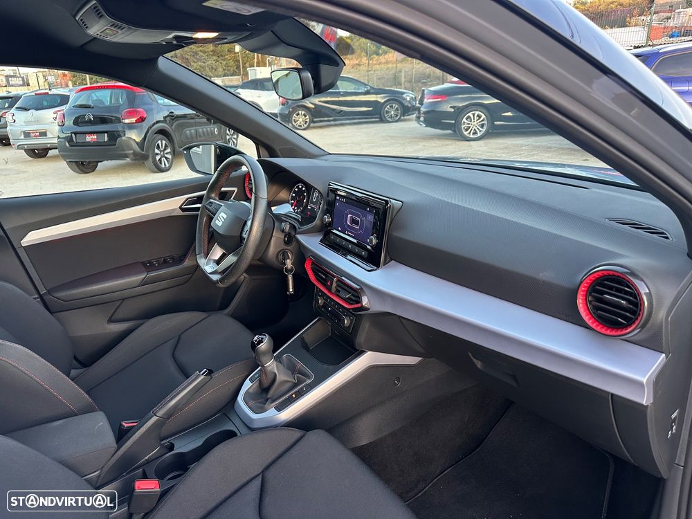 SEAT Arona 1.0 TSI FR - 23